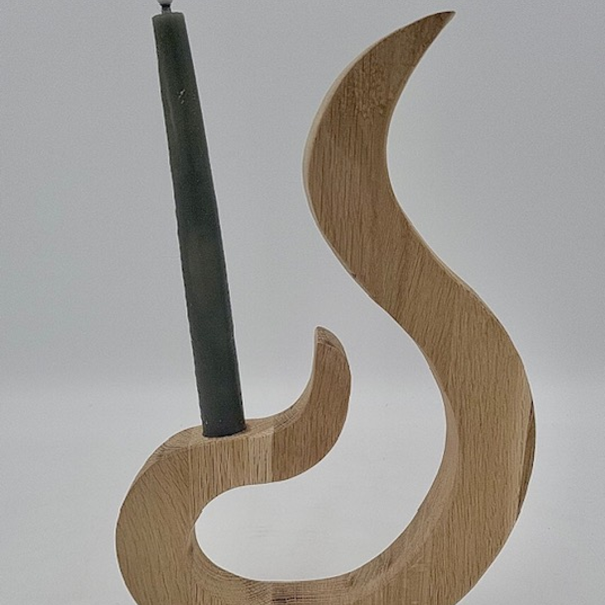 Wooden candle holder design