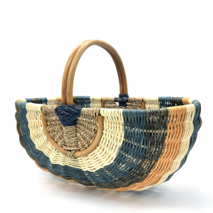 Basket on multicolored rattan hoops 1 mm