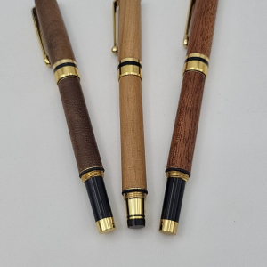 Stylos a plume en bois